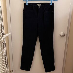 Orvis Women's Skinny Pants in Navy Blue